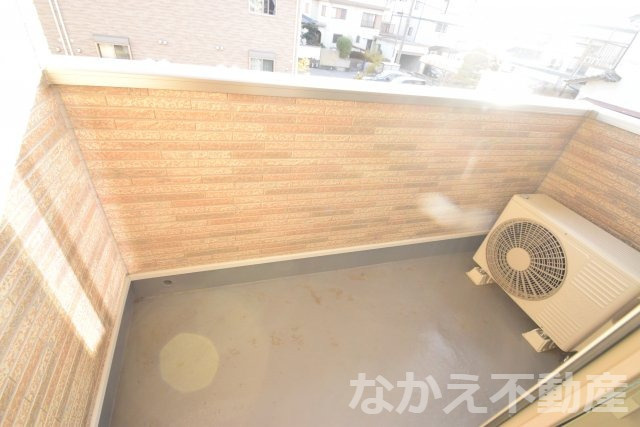 【バルコニー】 | 広々としたバルコニーです