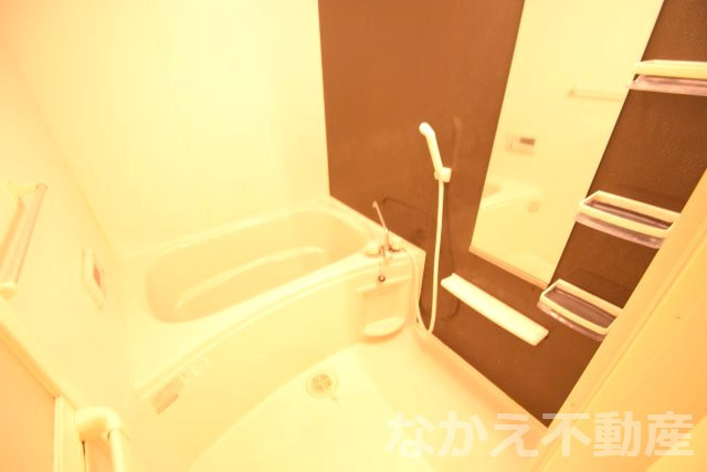 【浴室】 | 日々の疲れを癒すお風呂付です