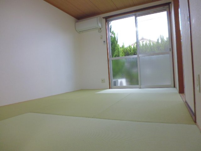 プレジール堀Ｂの寝室|和室