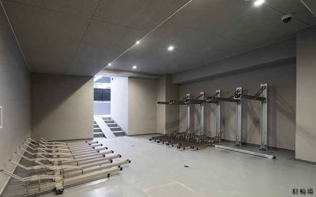 室内駐輪場があります！