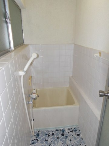 天美東　平屋住宅の浴室