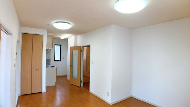 エスペランサⅠの居間・リビング