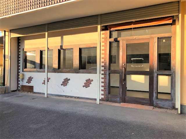 ハイツセントエルモ1階店舗の外観