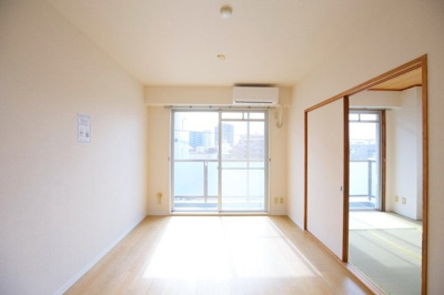 【居間・リビング】 | 成加パラシオン