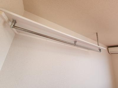 フラッティ花園ミンクのその他|吊り棚
