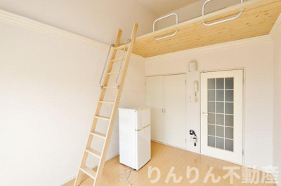 【洋室】 | ロフトタウン住吉 | スタンダードな洋室です