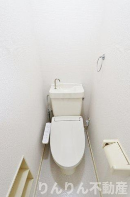 【トイレ】 | ロフトタウン住吉 | ゆったりとした空間のトイレです