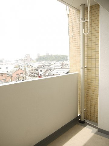 シンフォニー利平治上浜のバルコニー