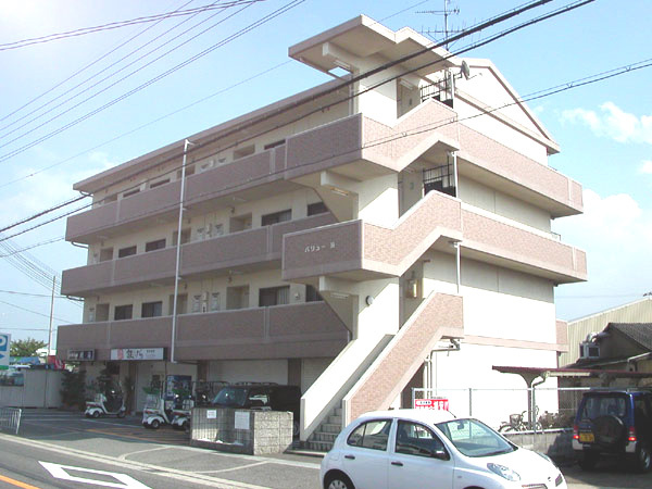 バリュー藪の外観|外観もきれいです