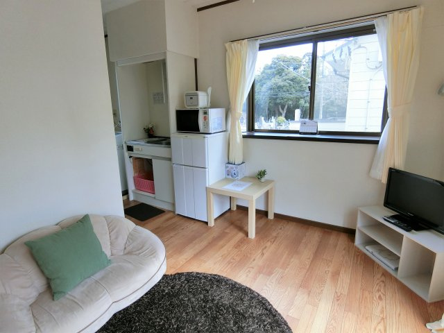 グランディハイツ茂原Cの居間・リビング