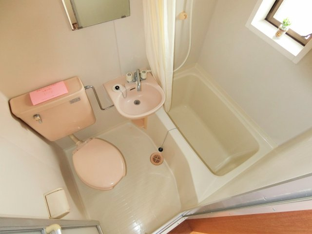 グランディハイツ茂原Cの浴室