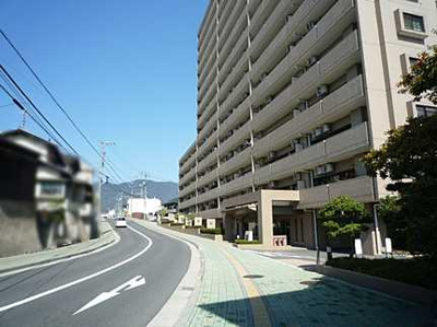 【外観】 | ロイヤルシャトー新宮苑