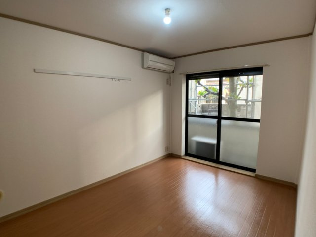 ガリューコート菱屋西　(近大　一人暮らし)