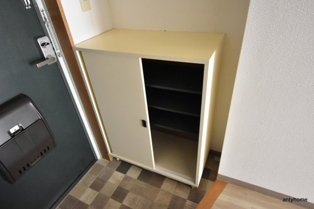 ヴィエントフレスコ　仲介手数料無料の収納