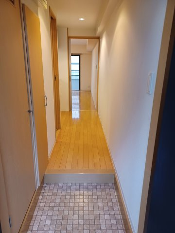 ＶＩＮＧＴ　ＥＴ　ＵＮ　Ⅱの玄関