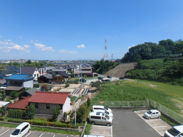 ロイヤルコート半田弐番館の展望