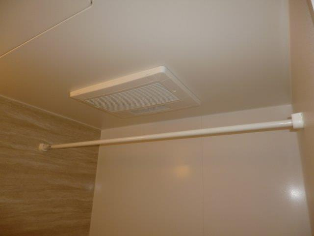 ヌーベルアンジュ２の浴室|追い炊き付き