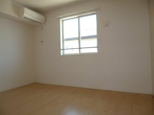 ヌーベルアンジュ２の内装|洋室