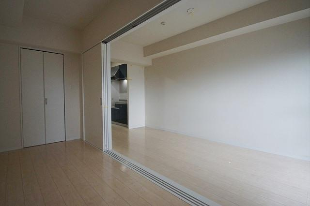 【洋室】 | モダンパラッツォ博多SUR | コンパクトで使いやすい洋室です