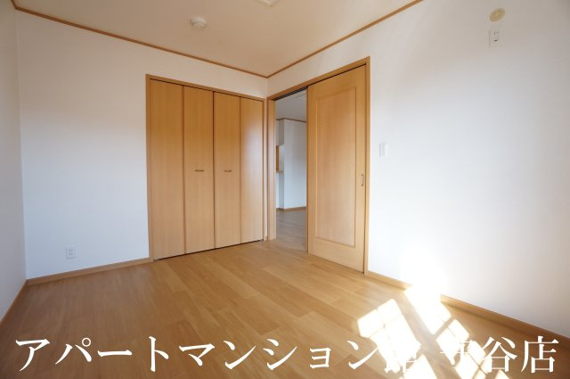 白山ヒルズⅡ壱番館の寝室