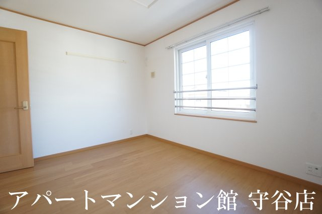 白山ヒルズⅡ壱番館の寝室