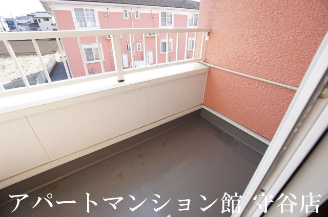 白山ヒルズⅡ壱番館のバルコニー