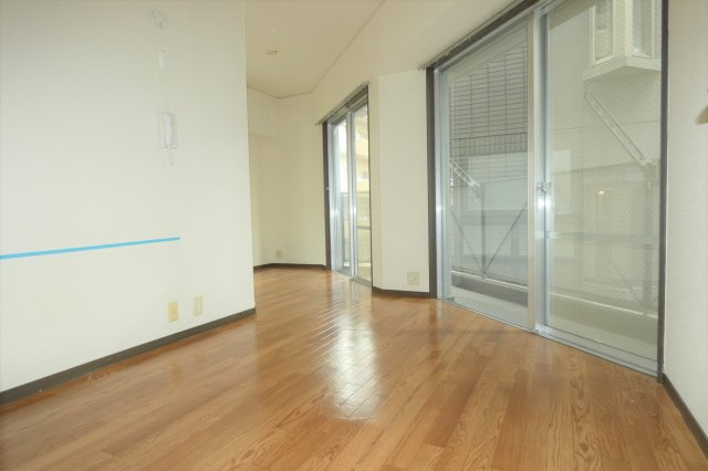 【居間・リビング】 | T.Mビル