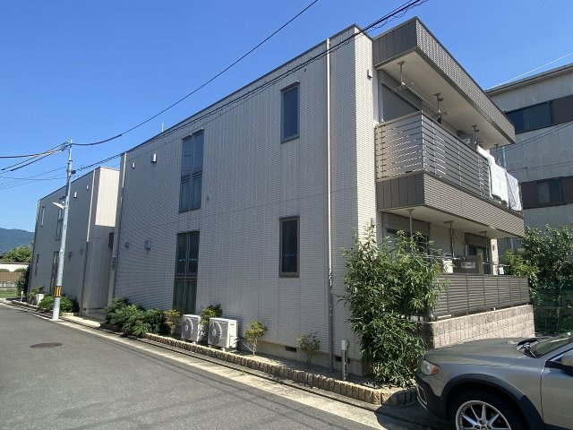 メゾンルシェルの外観