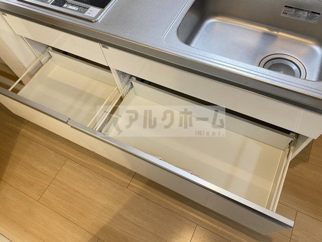 シェモワ八尾のキッチン