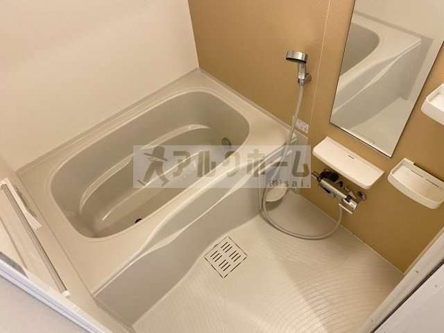 シェモワ八尾の浴室