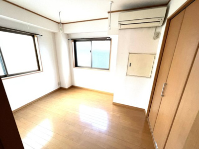 【内装】 | アルファビル