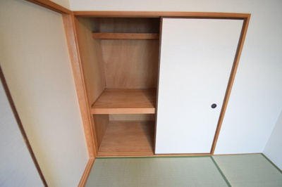 【収納】 | 前原町マンション | 押入