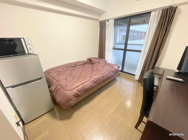 AXIS LIFE UMEDA　仲介手数料無料の居間・リビング