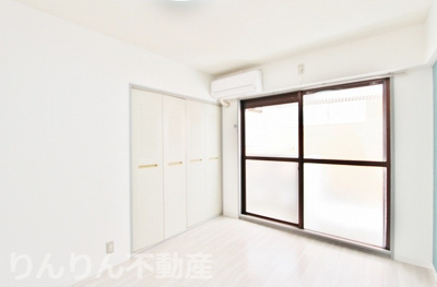 【居間・リビング】 | シティメゾンフェニックス住吉 | 居間です