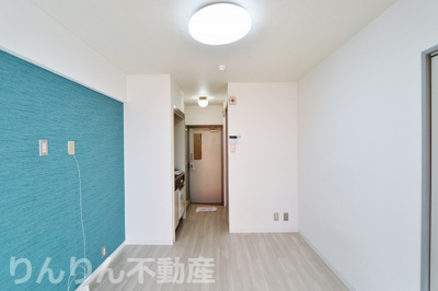 【居間・リビング】 | シティメゾンフェニックス住吉 | ゆったりとした居間です