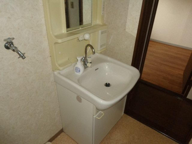 ベルエアーの洗面所