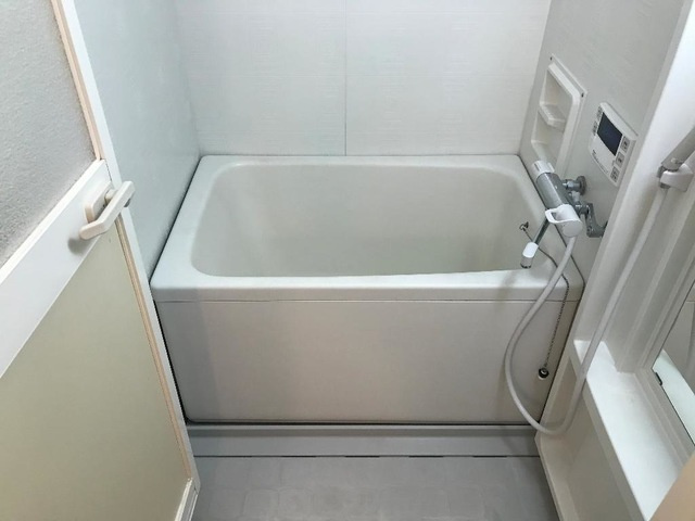 ベルエアーの浴室