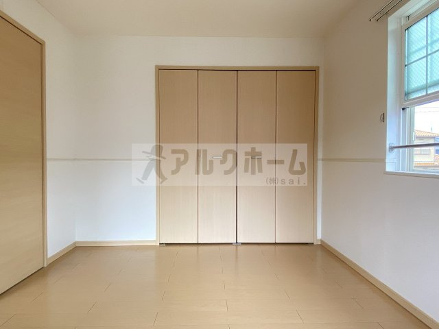 ディオーネ・ジエータ・サウスの洋室