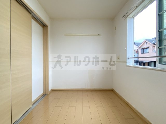 ディオーネ・ジエータ・サウスの洋室