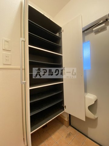 ディオーネ・ジエータ・サウスの玄関