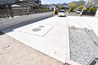 【駐車場】 | 中山町　新築戸建　16-2