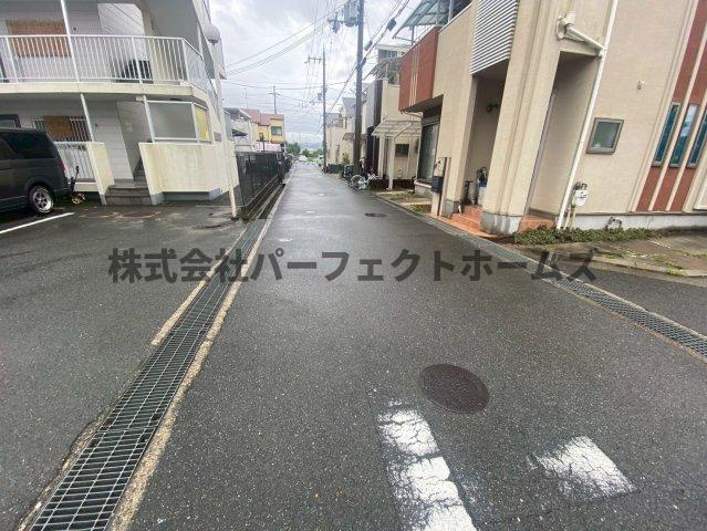 グリーンコート A棟の周辺|外観もきれいです