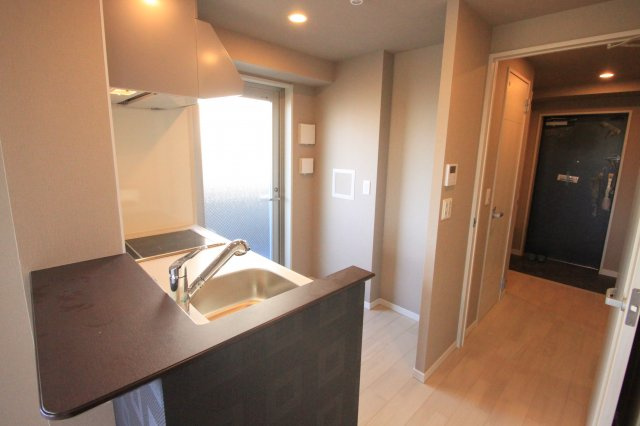 プレミアム菱屋西のキッチン