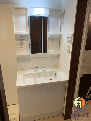 広川426ガーデンシティの独立洗面台|朝の身支度には欠かせない独立洗面化粧台