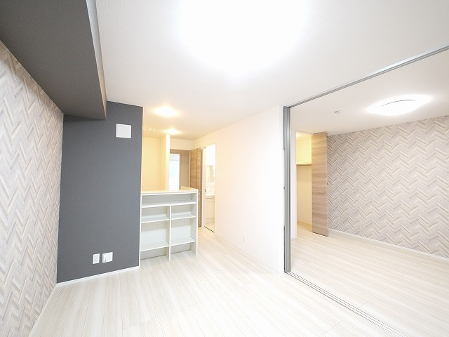 レジデンス天理　五番街の居間・リビング|ゆったりとした居間です