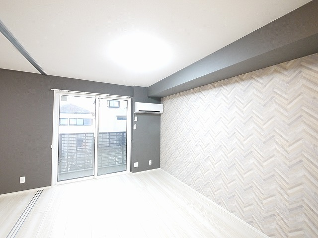 レジデンス天理　五番街の居間・リビング|ゆったり過ごせるリビングです