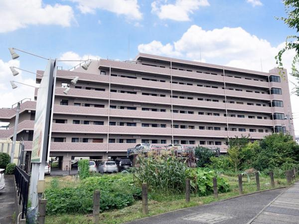 ディアステージ操山の外観
