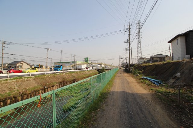 川越市郭町2丁目　建築条件なし売地　西武新宿線『本川越駅』徒歩24分　【川越小学区】の前面道路含む現地写真