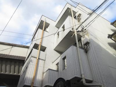 コーポ二条の外観