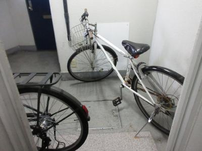 コーポ二条の駐車場|駐輪